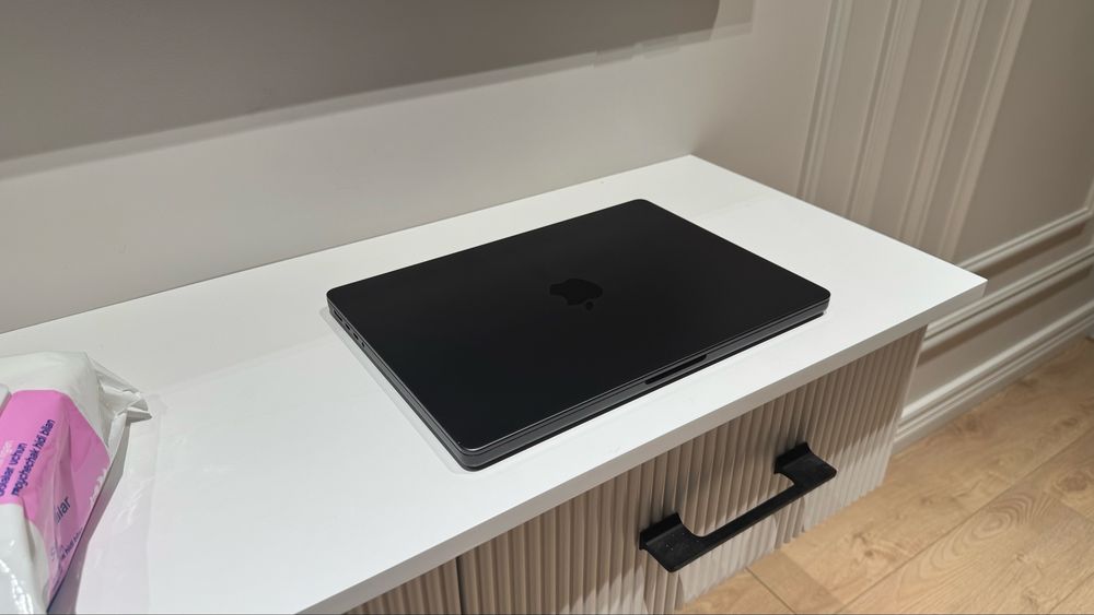 MacBook Pro 14” M3 Pro 18/512GB — Space Black
