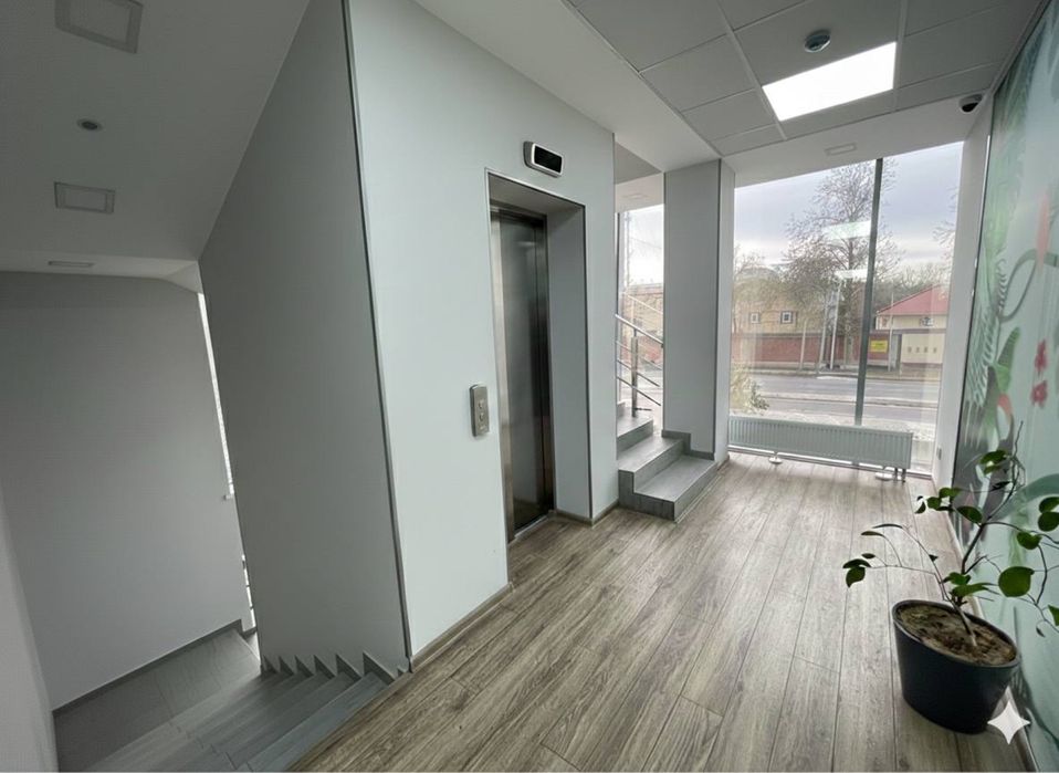 АРЕНДА 980 м2 Лабзак, Ц12 Под Офис, Банк, Учебный центр! С ремонтом V1