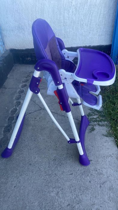 Продам детский стол для кормления