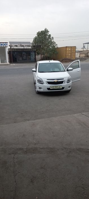 Автомобиль Кобальт