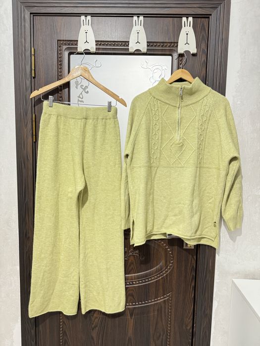 Теплая женская двойка