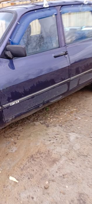 De vânzare Dacia