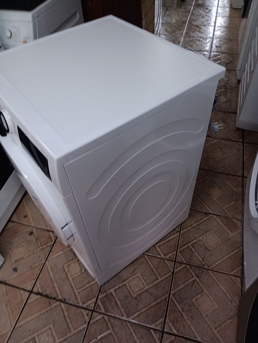 Сушилня с термопомпа Бош Bosch Serie 6 A+++ 8кг 2 години гаранция!