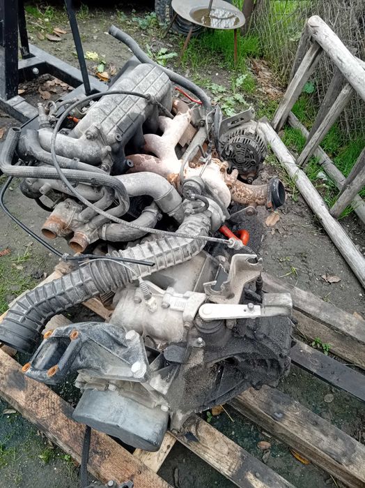 Motor fiat ducato 25oo cu accesorii  si cutie