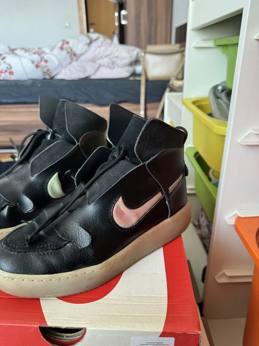 Adidasi Nike Vandalised  Originali