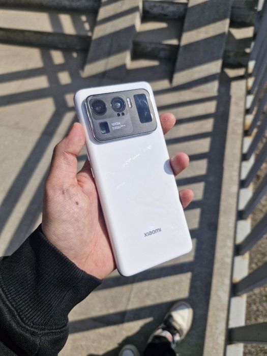 Ми 11 ультра с коробкой