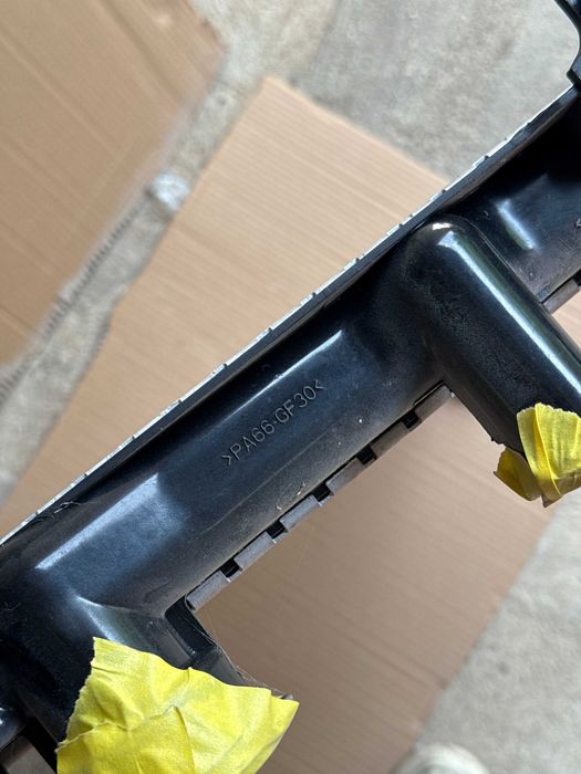 Радиатор PA66-GF30 R (2 броя -- единична цена)