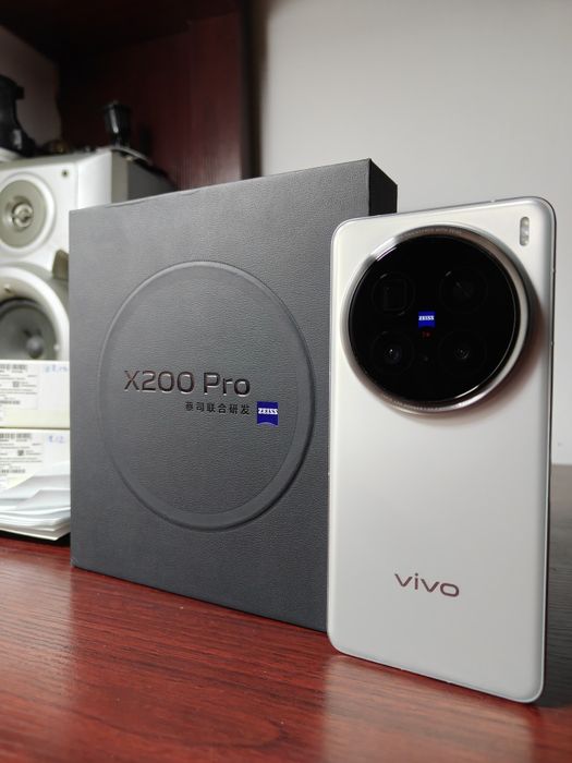 Vivo X200 Pro 16/512
