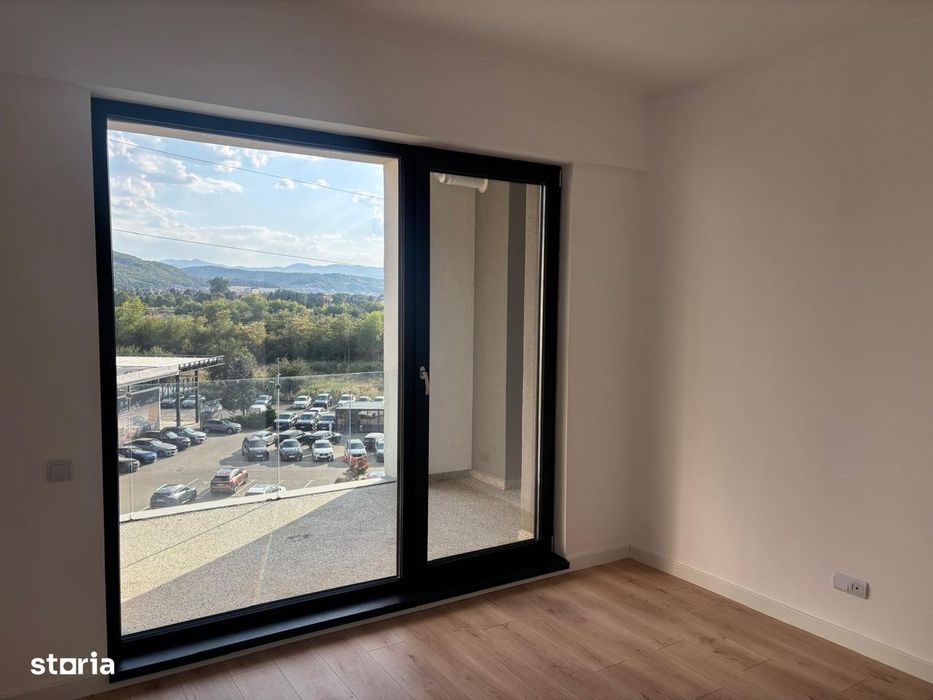 Apartament 2 camere, finisat, 49mp + balcon, bloc nou, zona BMW, Flore