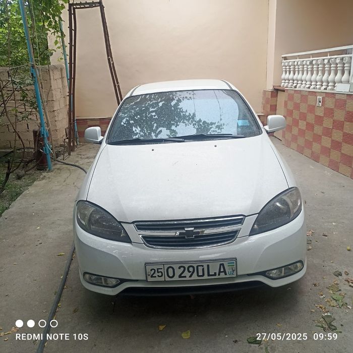 Sirochno sotiladi 5000 laseti 18 matot