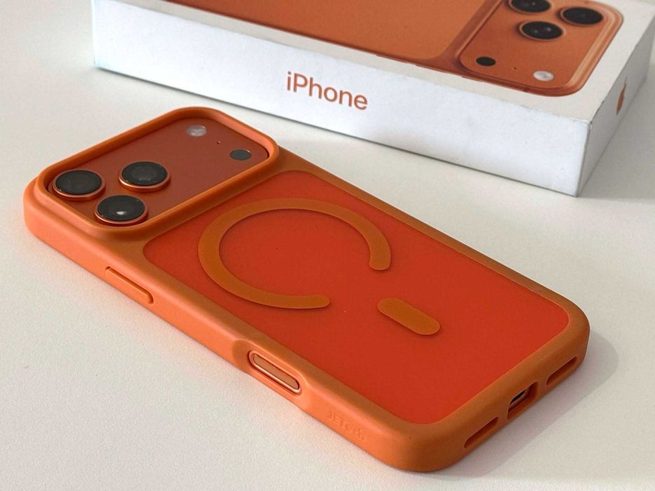 Бартер! Като НОВ! iPhone 17 Pro Max Cosmic Orange (Оранжев) 100%