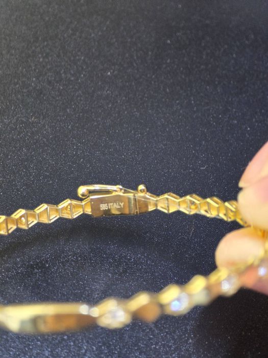 Золото 585  Браслет Масса: 5.7