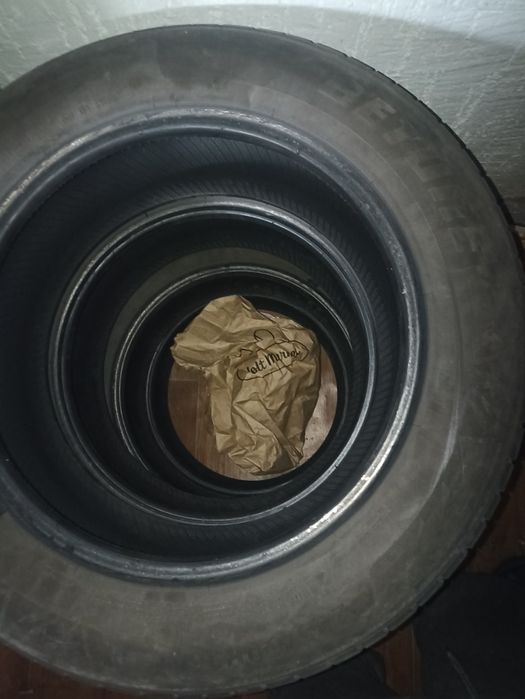 продам летние покрышки