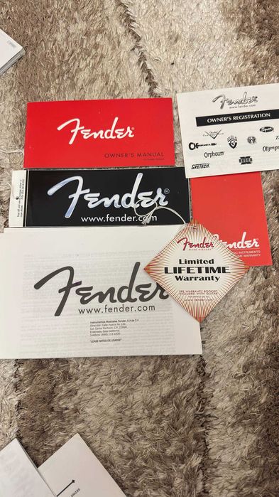 Электро-гитара Fender Stratocaster из США