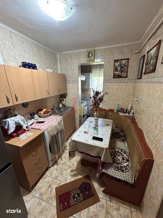 4 camere Sup=52mp  cu imbunatatiri zona Gara Autogara