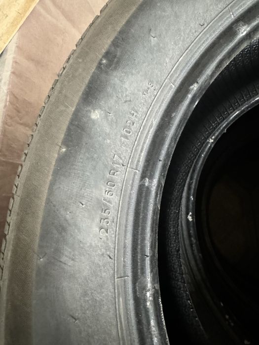 Летние шины 235/60/17