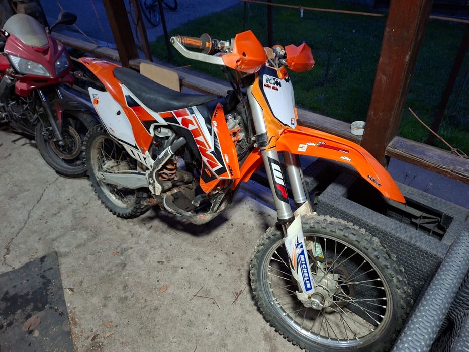 Dezmmbrez sau vand complet ktm sxf 250 din 2015