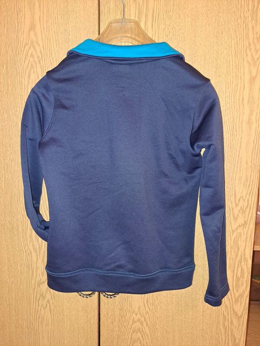 Яке унисекс 146 см и суичер Nike  137-147 см.