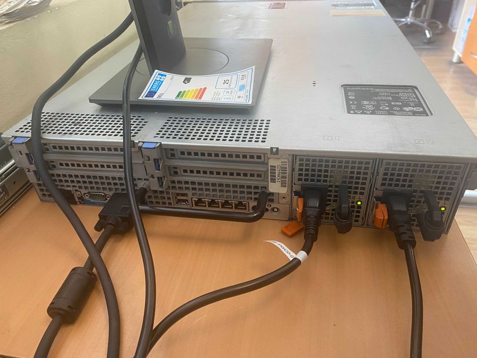 Dell PowerEdge 710 2U server / сървър