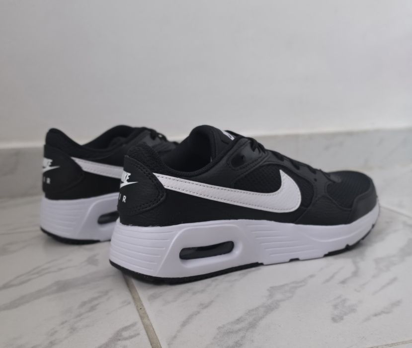 Дамски маратонки Nike Air Max SC