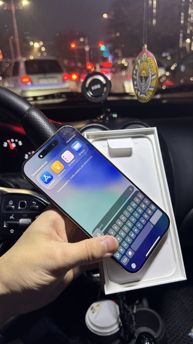 Iphone 16 pro max srocna