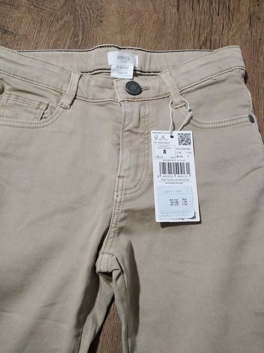 Нови Дънки за момче - Mango