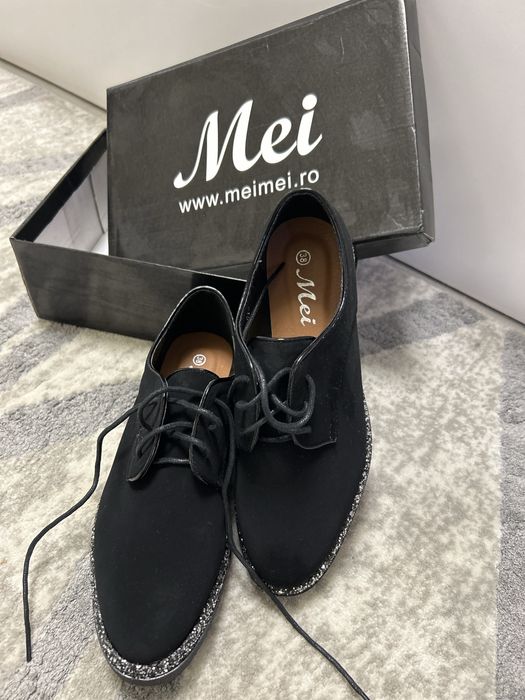 Pantofi noi in cutie 38 piele intoarsa, catifea