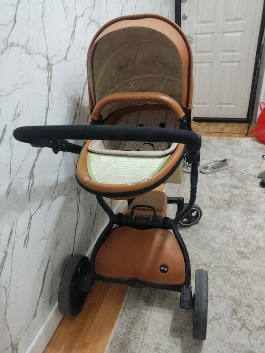 Продам Коляска б/у