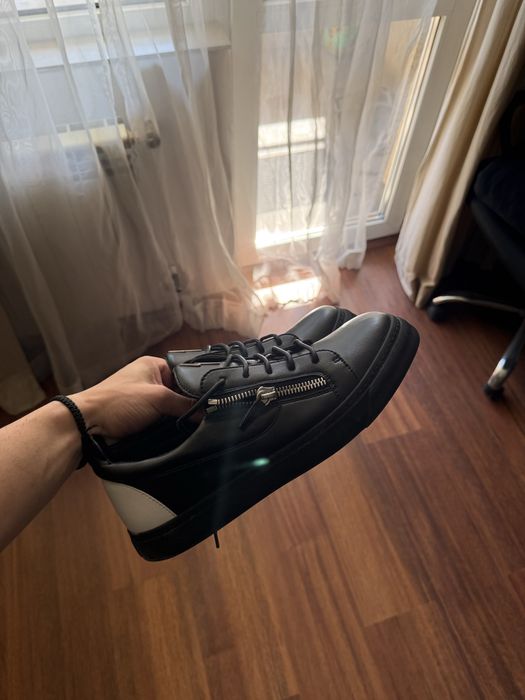 Кецове Giuseppe Zanotti