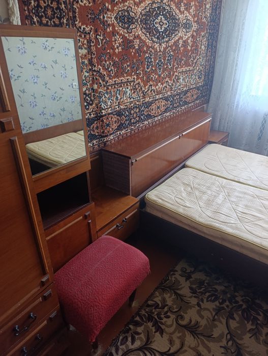 Спальный гарнитур в нормальном состоянии