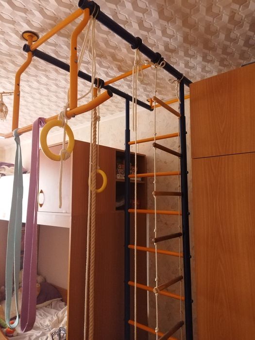 Стенка гимнастическая