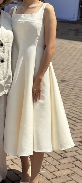 Продам коктейльное платье