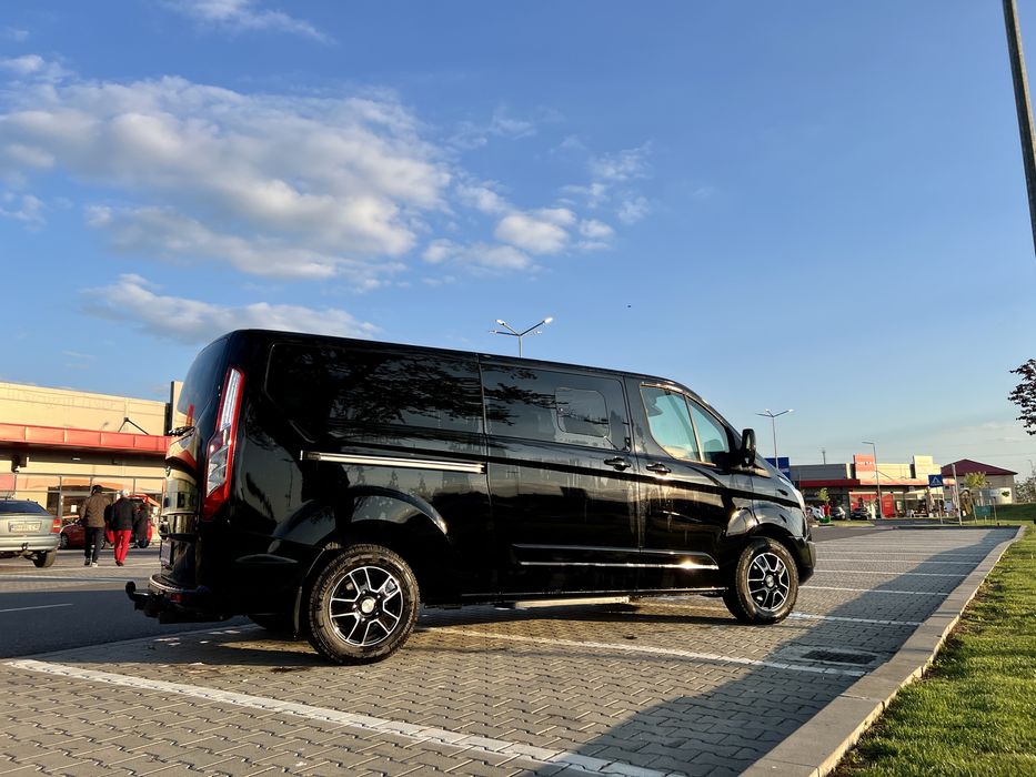 Ford Tourneo Custom Business Class 170 CP Automat | 6 Scaune Individuale | Masa | 2017