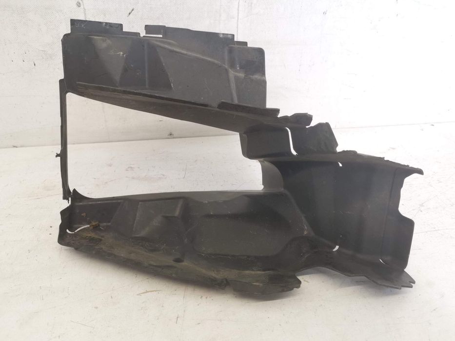 Въздухозащитен Щит Ауди А8 Д5 Оригинален / Deflector Aer Audi A8 D5 Or