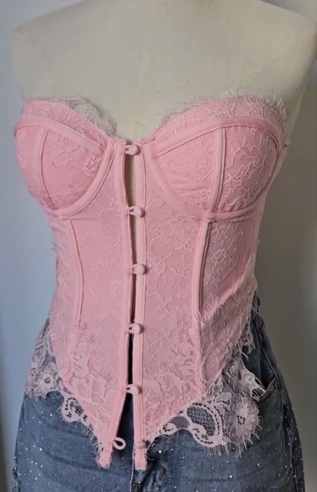 Corset roz nou nepurtat
