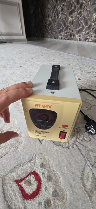 Стабилизатор напряжения  Ресанта