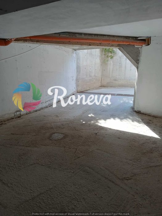 Продава се Гараж / Паркомясто в Варна, Възраждане 1 - 12 кв.м за 2334 €/кв.м - Снимка #3