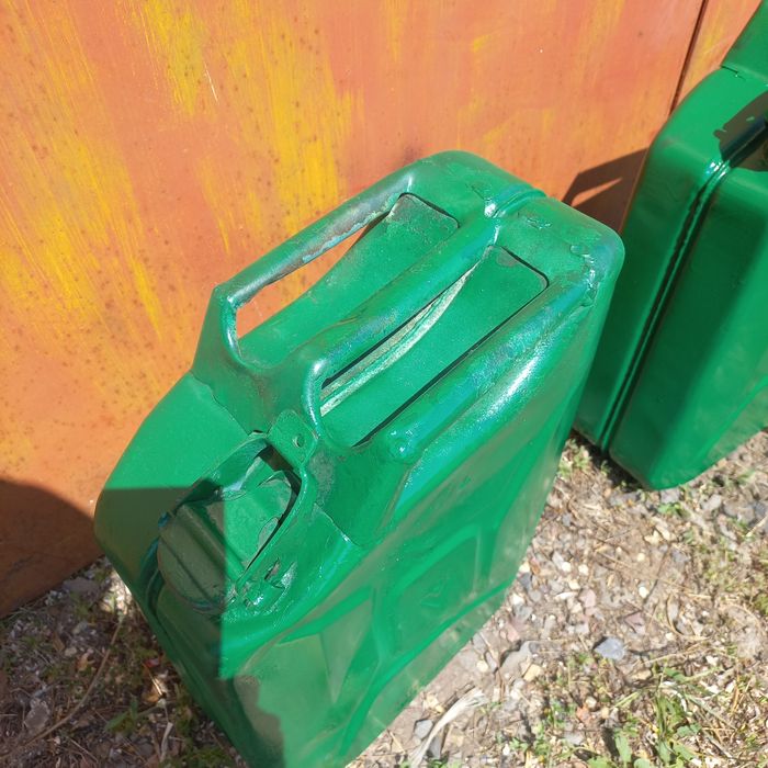 Канистра металлическая