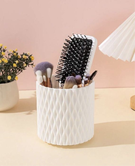 Кутия за четки нова