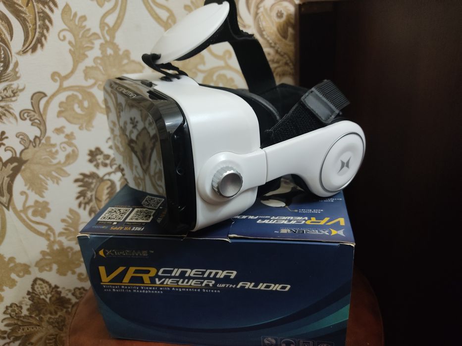 VR cinema vr шлем
