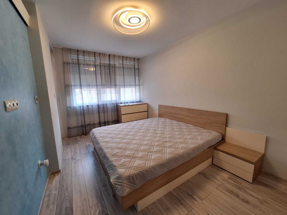 Продава се Двустаен апартамент в Пловдив, Каменица 2 - 69 кв.м за 1028 €/кв.м - Снимка #3