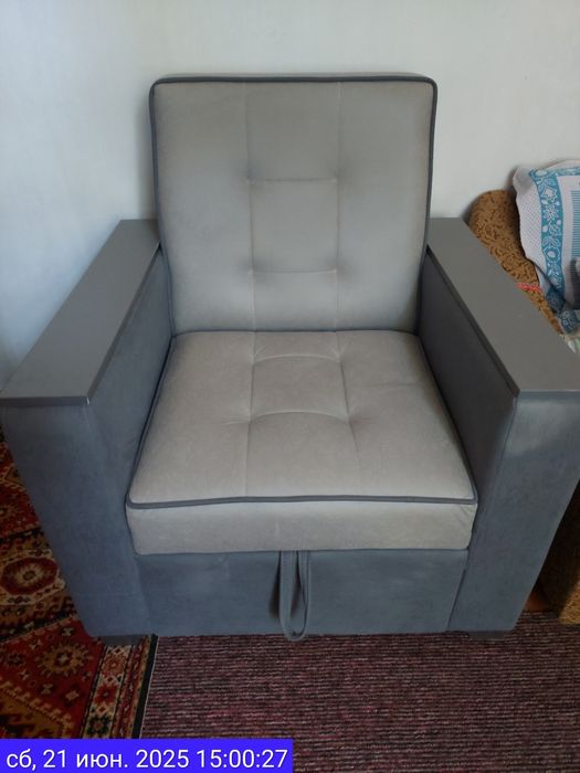 Кресло удобное почти новое