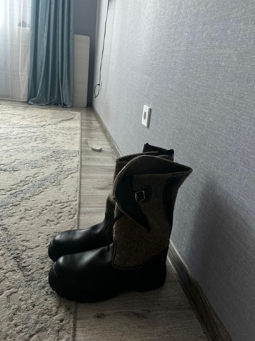 Продам куртка и сапоги зимный!!!