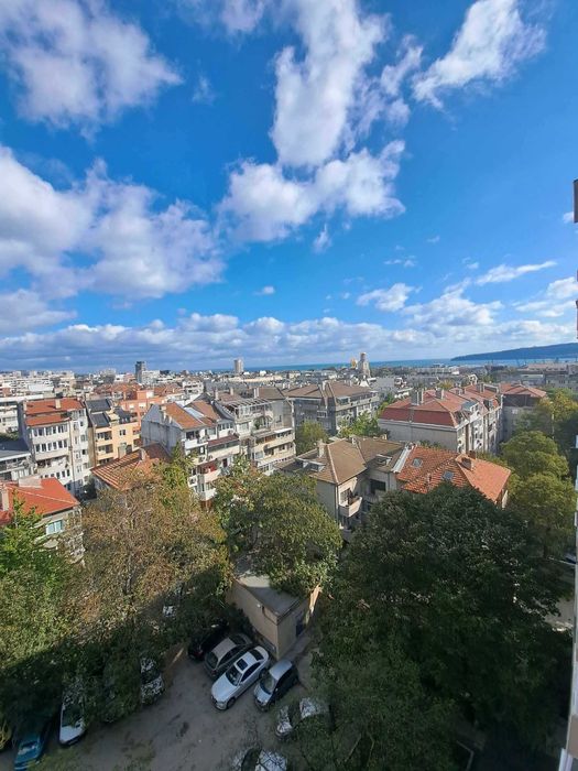 Продава се Четиристаен апартамент в Варна, Централна поща - 116 кв.м за 1854 €/кв.м - Снимка #17