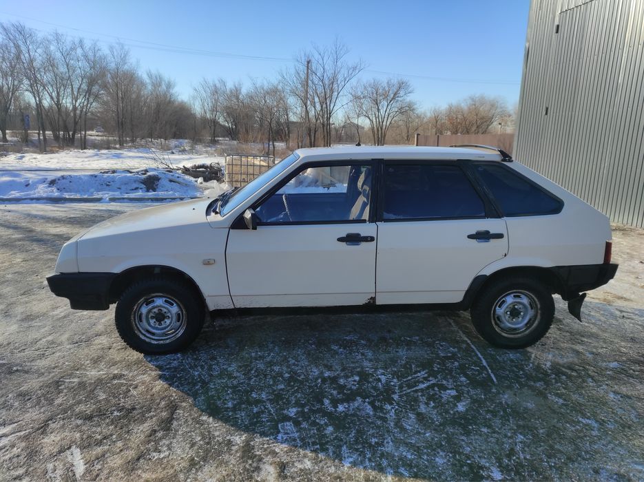 продам ВАЗ-21093