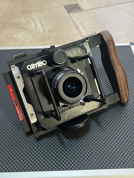 Среднеформатная Cambo Wide 470
