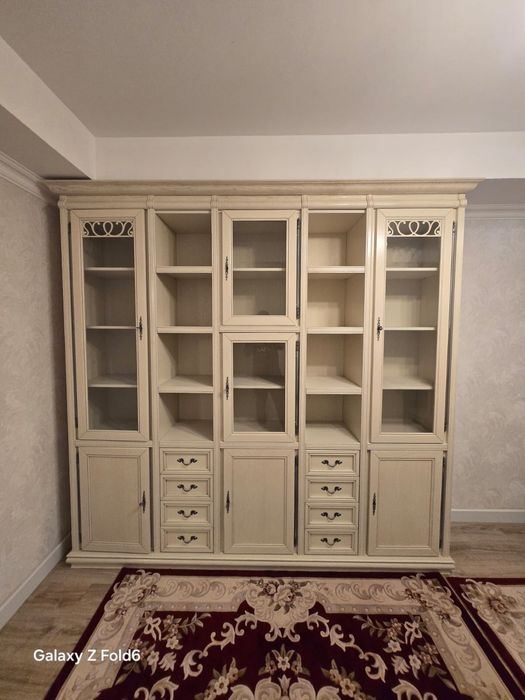Продам шкаф для гостиной