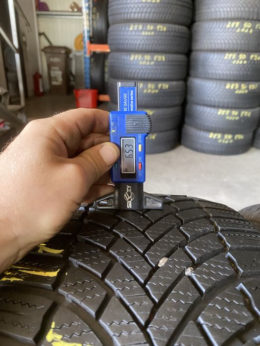 Anvelope iarna 215/55/17 Bridgestone Blizzak LM005 RFT 215 55 17 R17