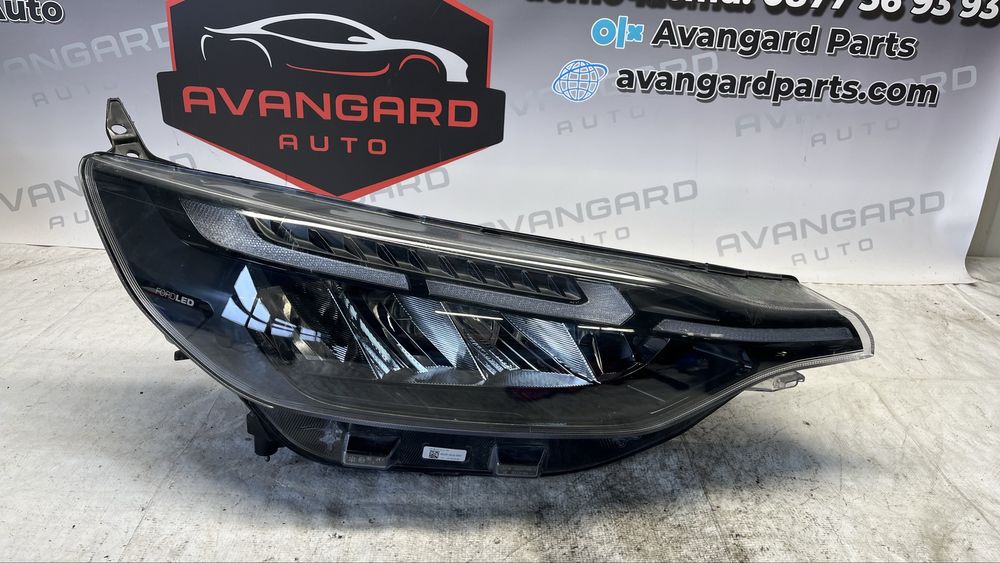 Ford Transit Custom ляв и 2 броя десен фар