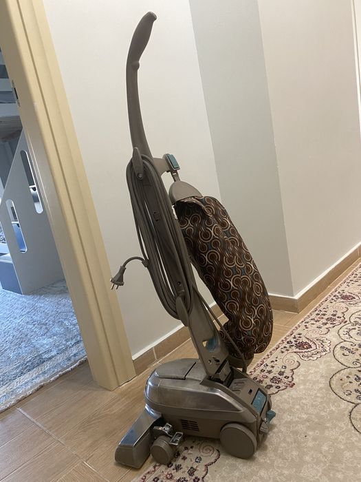 Пылесос Kirby в отличном состоянии